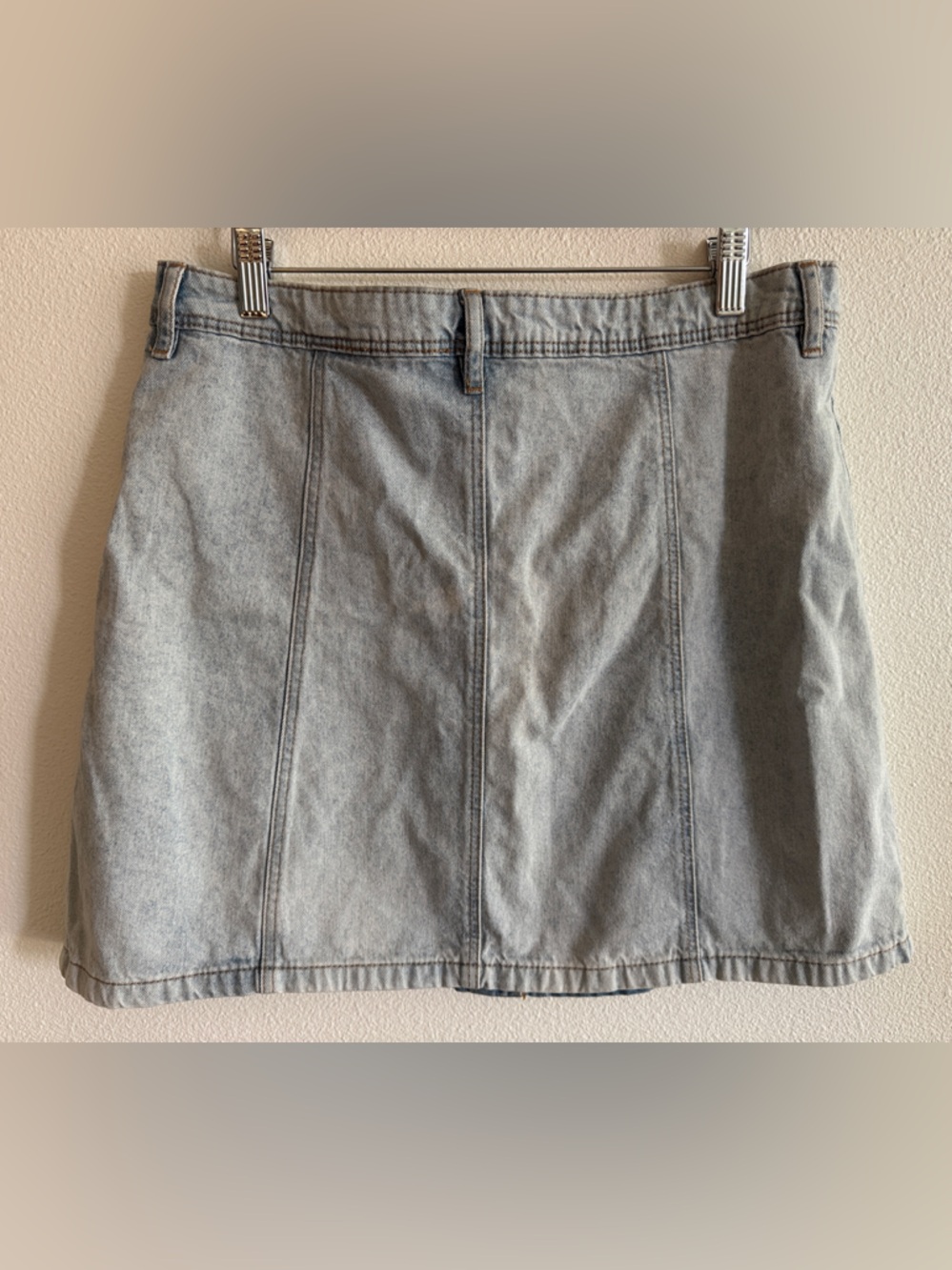 Button-Front Light Wash Denim Mini Skirt Size 12 - Picture 3 of 4